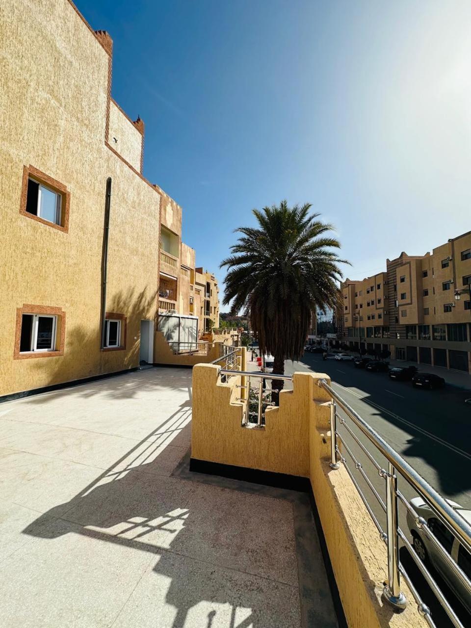 Appartement City Center Ouarzazate Luaran gambar
